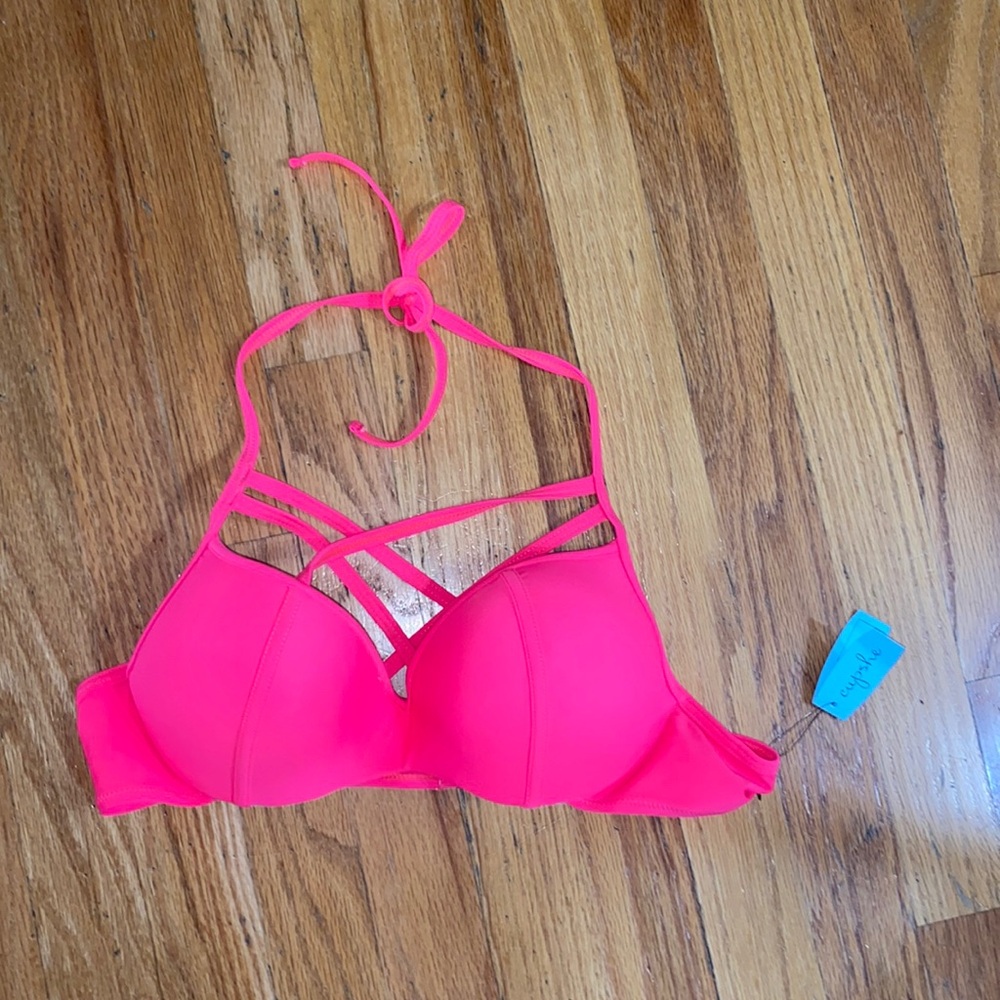 NEW CUPSHE Bikini Top